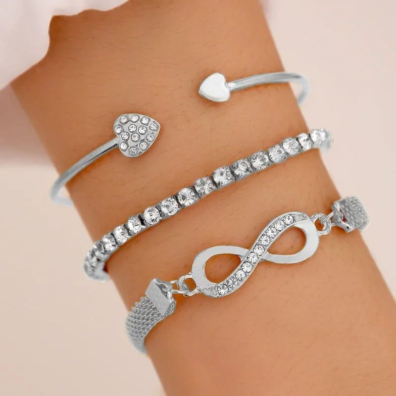 Crystal Heart Bracelet - Image 3