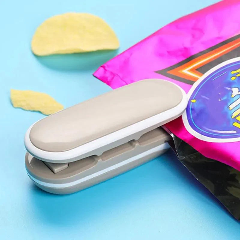 Portable Mini Sealing Machine - Image 3