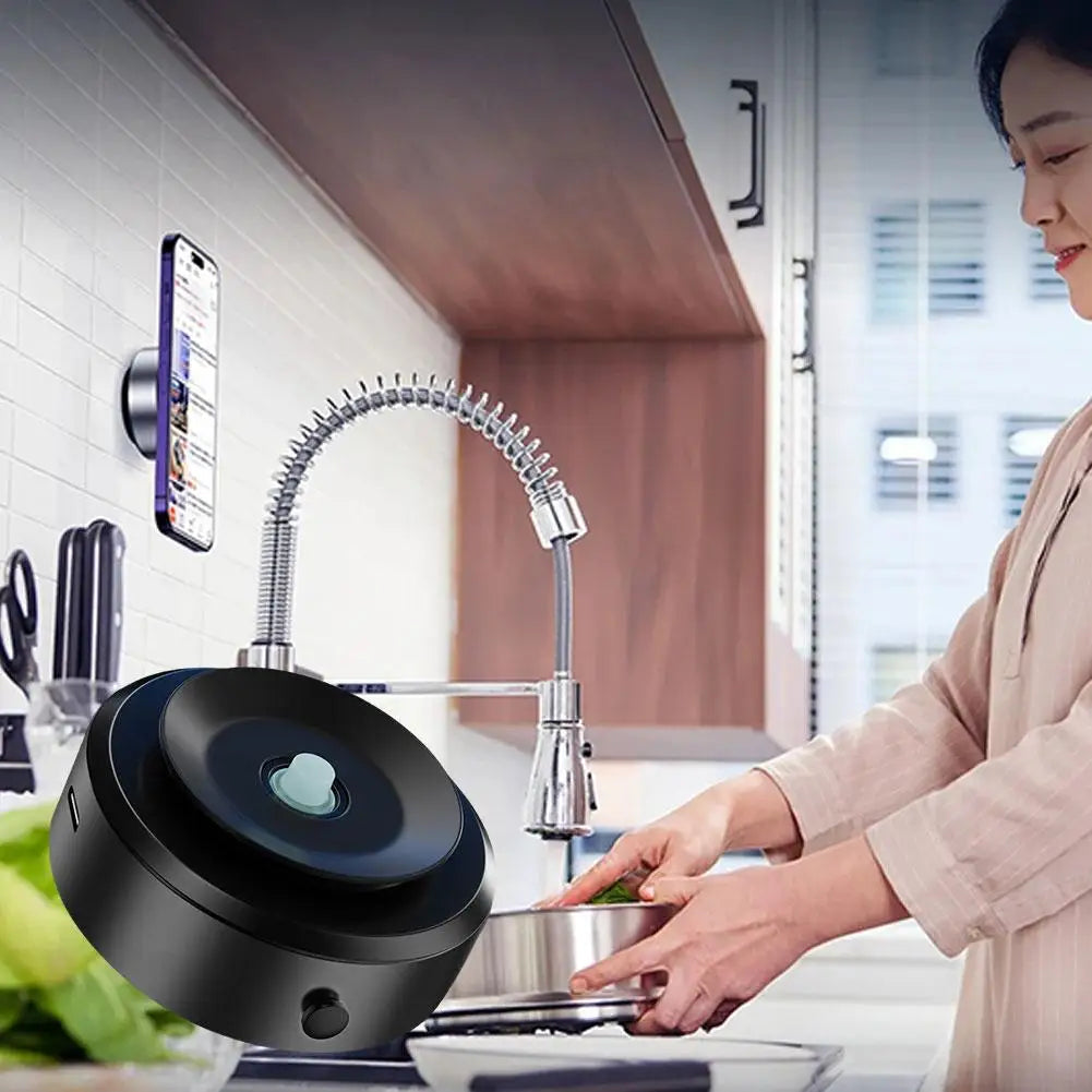 Magnohold: Smart Car Mount With Magnetic Grip - Image 9