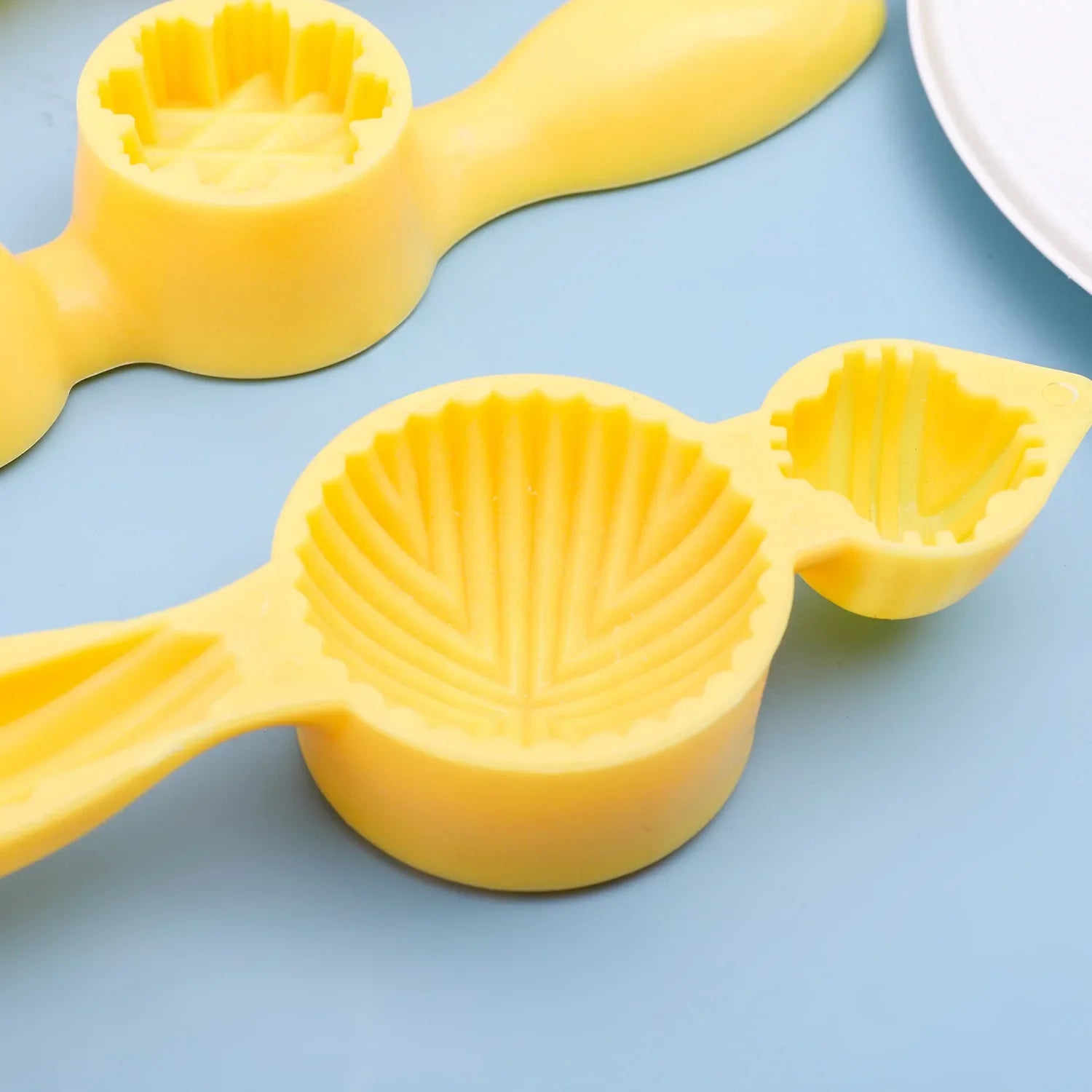 Maamoul Cake Decorating Tool - Image 5