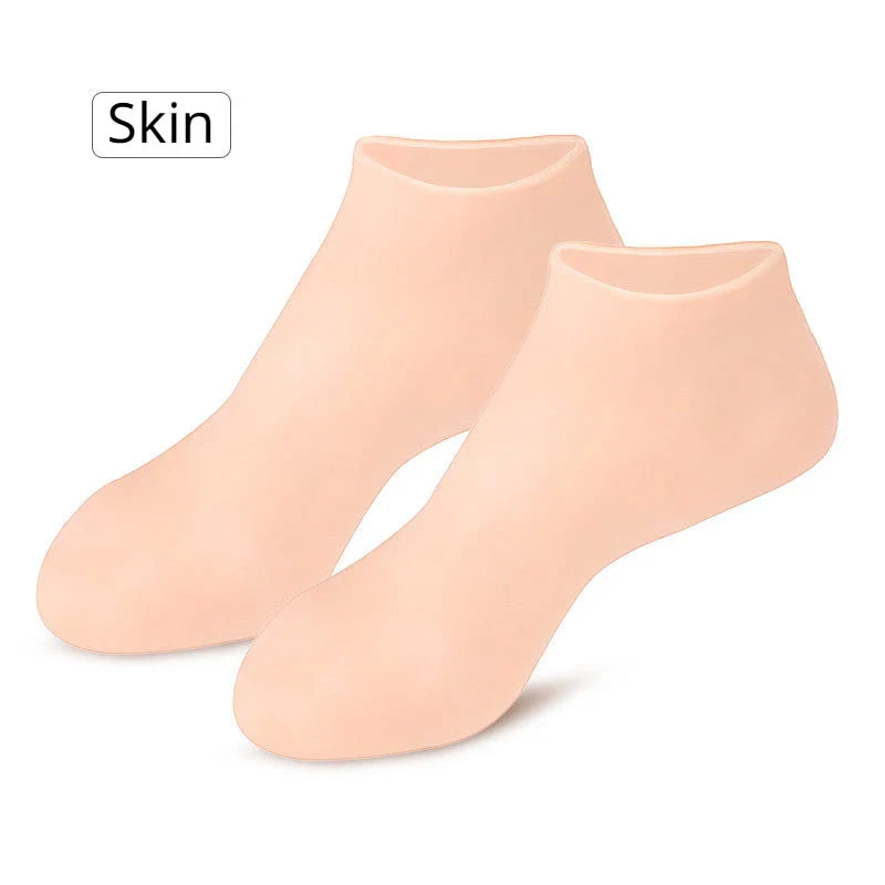 Hydrasilk Moisturizing Socks And Gloves Set - Image 15