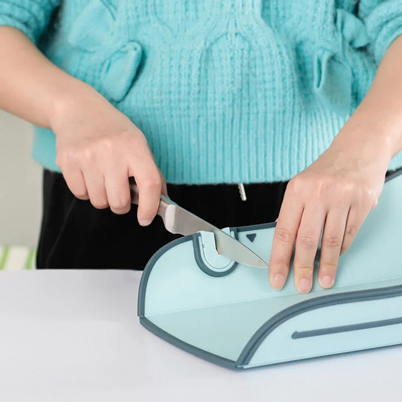 Multifunctional Foldable Cutting Board With Drain - Image 4