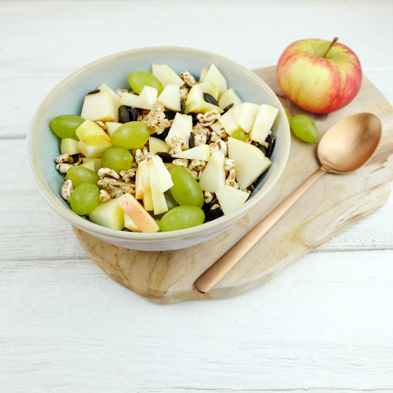 Apfel-Weintrauben-Müsli