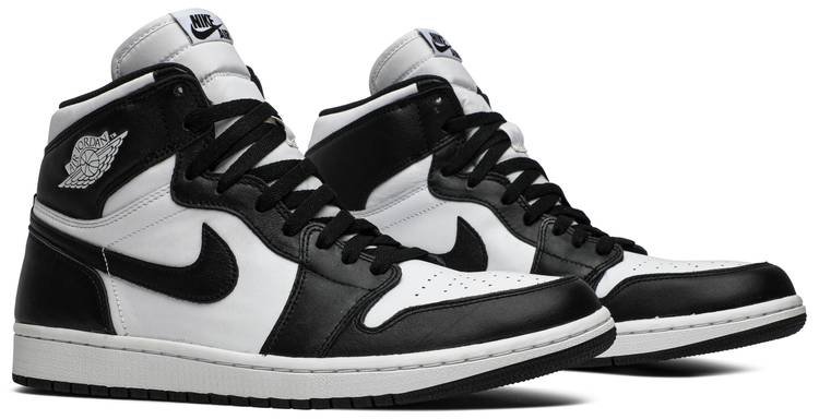 数々のアワードを受賞】 NIKE AIR JORDAN1 HI OG 白黒 555088-010