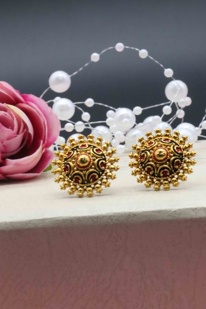 Buy Stylish Gold Earrings Online In India