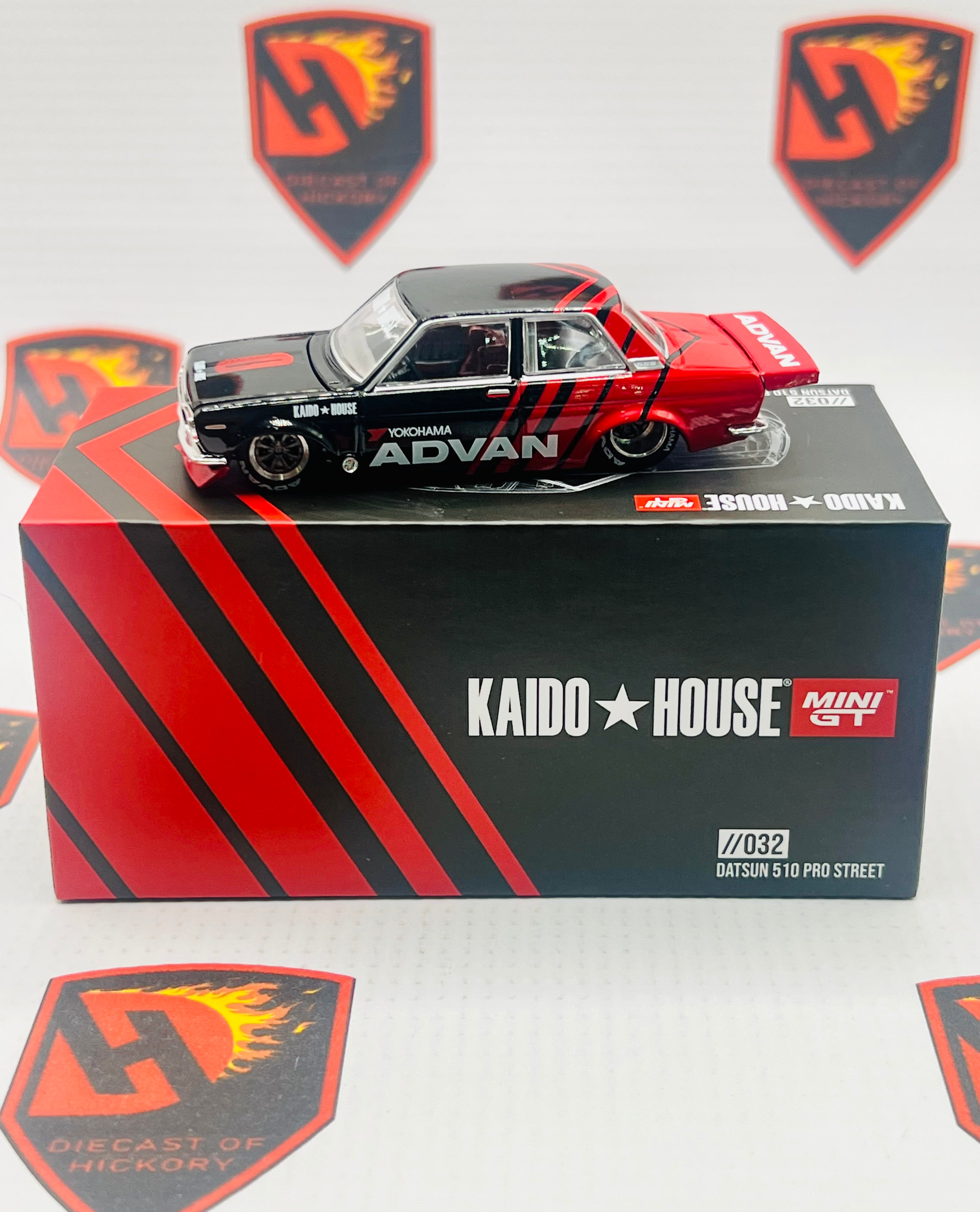 Mini GT KAIDO HOUSE 71 Datsun 510, 032