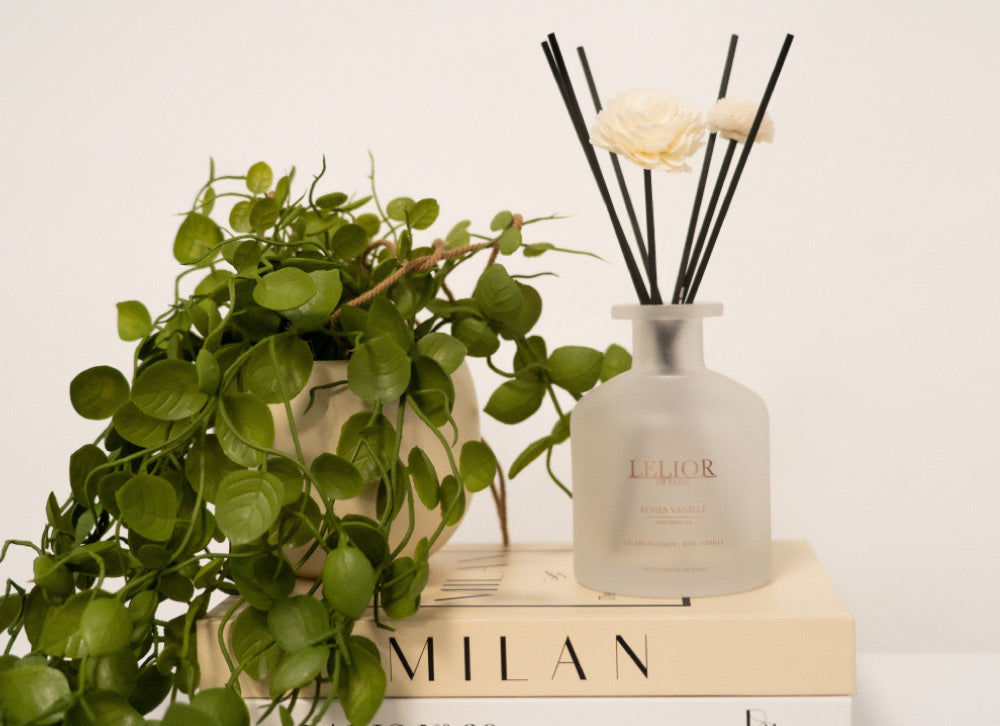 Use scent reed diffuser to eliminate smell