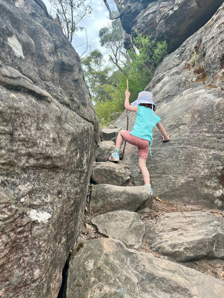 Rock scrambling at the Grampians