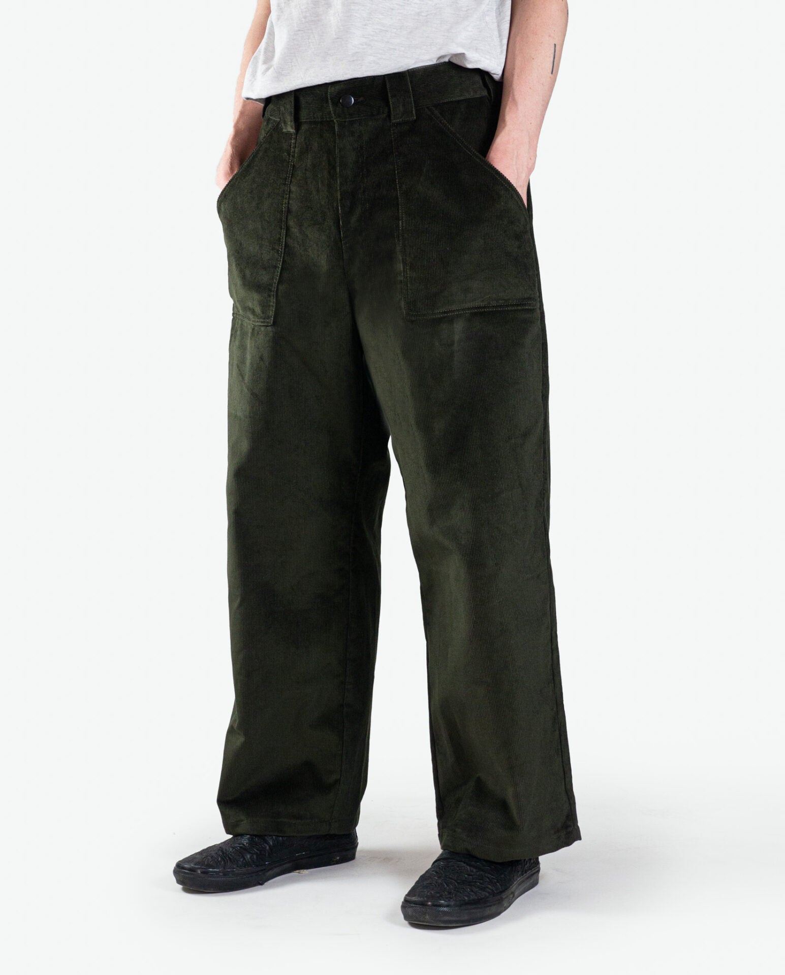 Painter pants / Corduroy – Black – POETICCOLLECTIVE