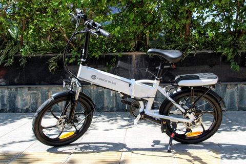 Review of ADO A20 XE: Sporty design, powerful engine, 80 km on a single charge