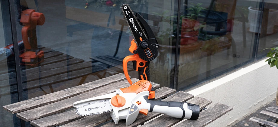 6-inch-mini-chainsaw-and-4-inch-mini-chainsaw