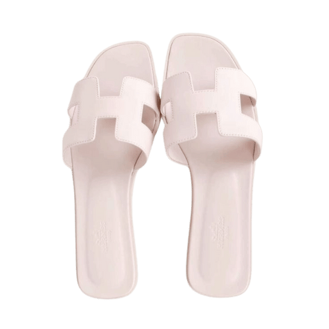 How to Style Hermès Oran Sandals for Different Occasions?