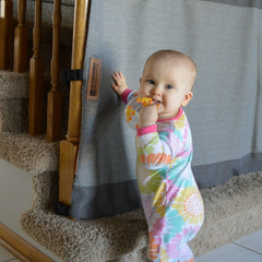 banister-stair-gate-grey