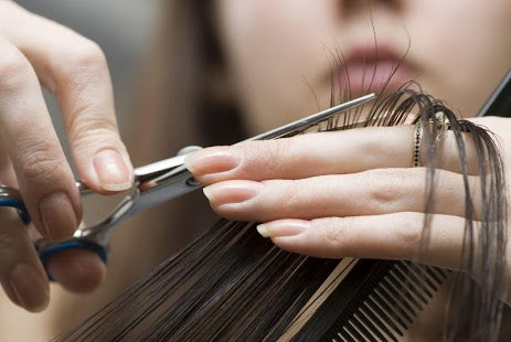 How to cut hair alone