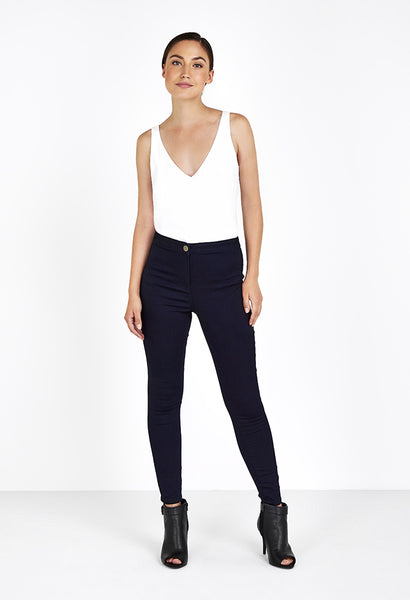Post Partum Style with Wallis Jeans