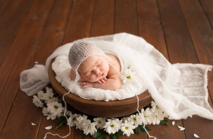 simple and easy baby photoshoot ideas 2021