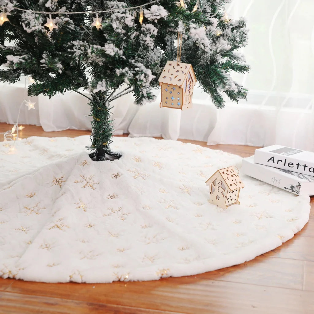 Sparkling Snowflake Christmas Tree Skirt - Plush Decor - Image 3