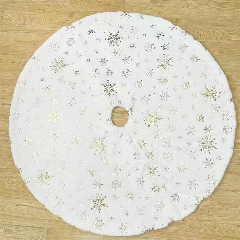 Sparkling Snowflake Christmas Tree Skirt - Plush Decor - Image 6