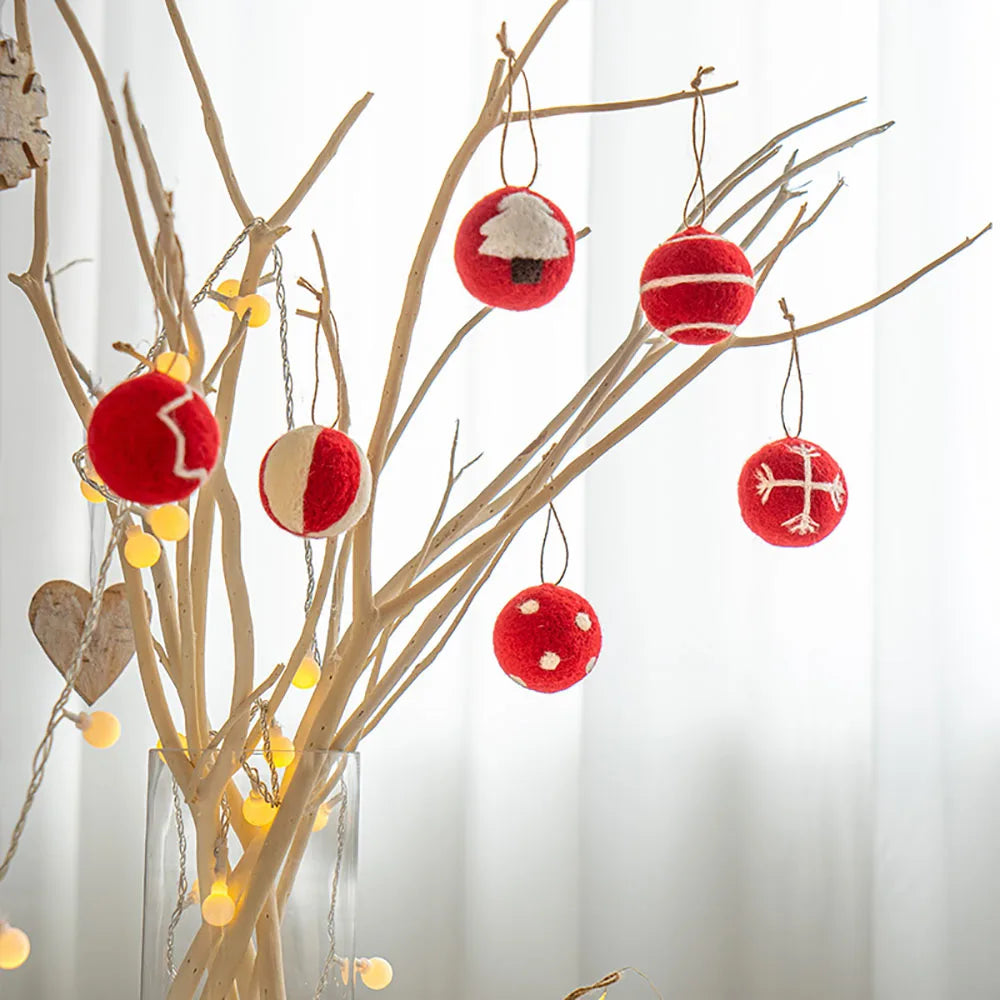 Festive Wool Felt Ball Christmas Decorations DIY