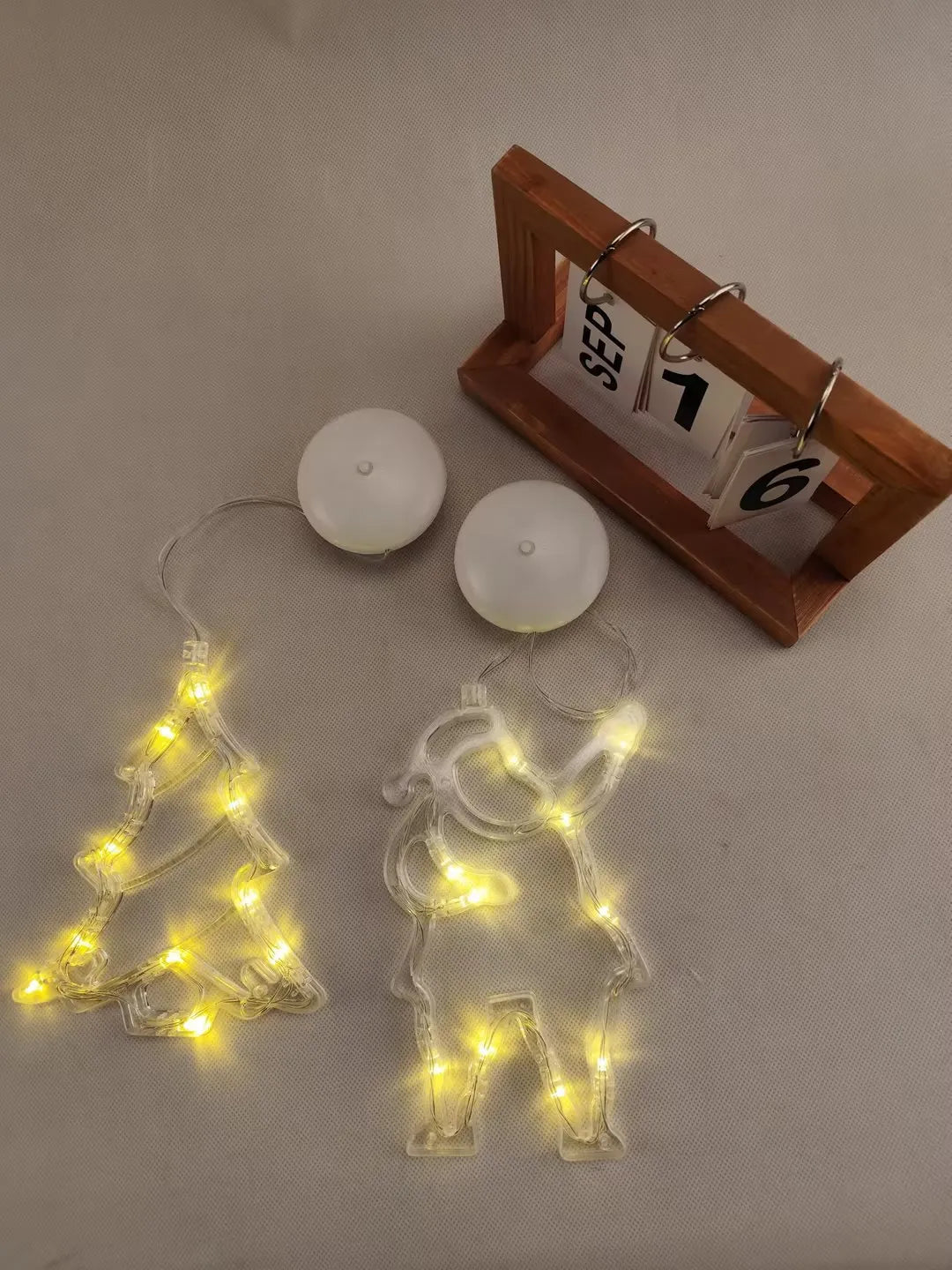 Festive Santa Claus LED Night Light Lamp - Image 24