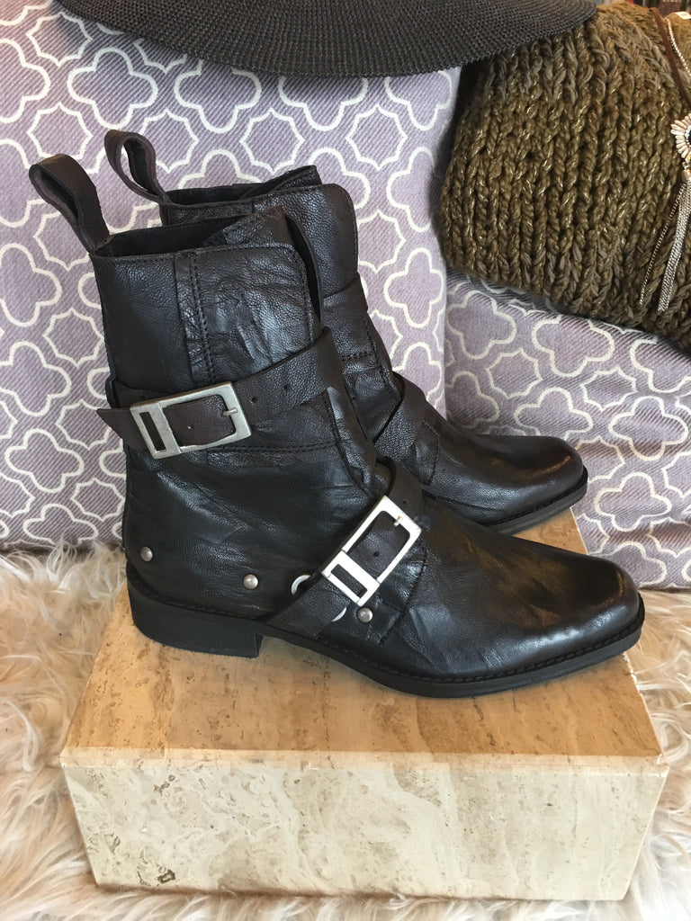 free people black boots