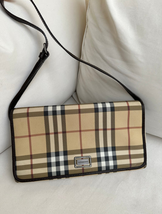 Burberry Nova Check Pochette Bag — Check It Vintage