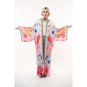 The Legend Of the Crane Kimono Aratta - The Fashion Hunter
