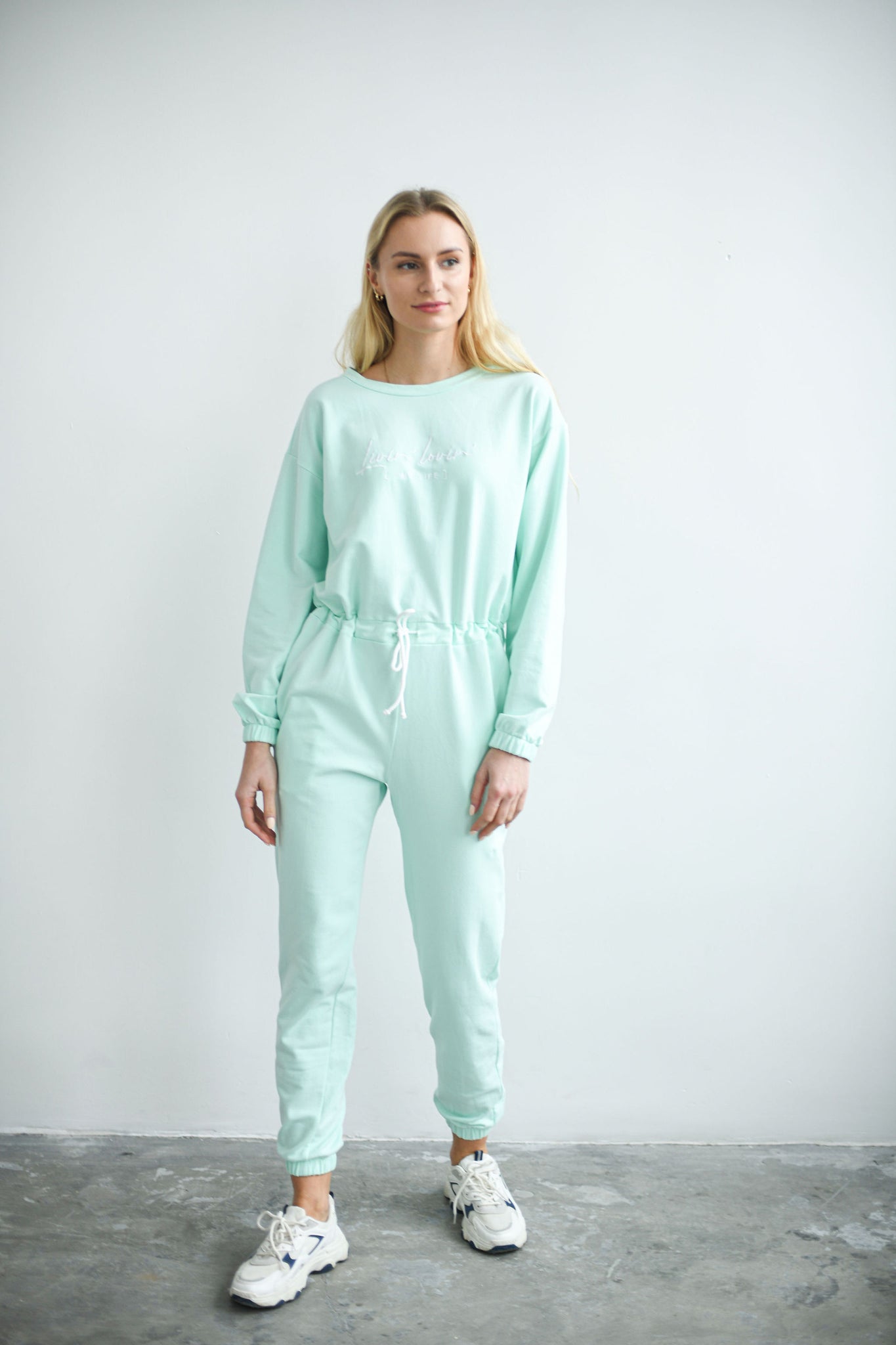 Women Solid Cotton Tracksuit, Size: Large at Rs 1391/set in