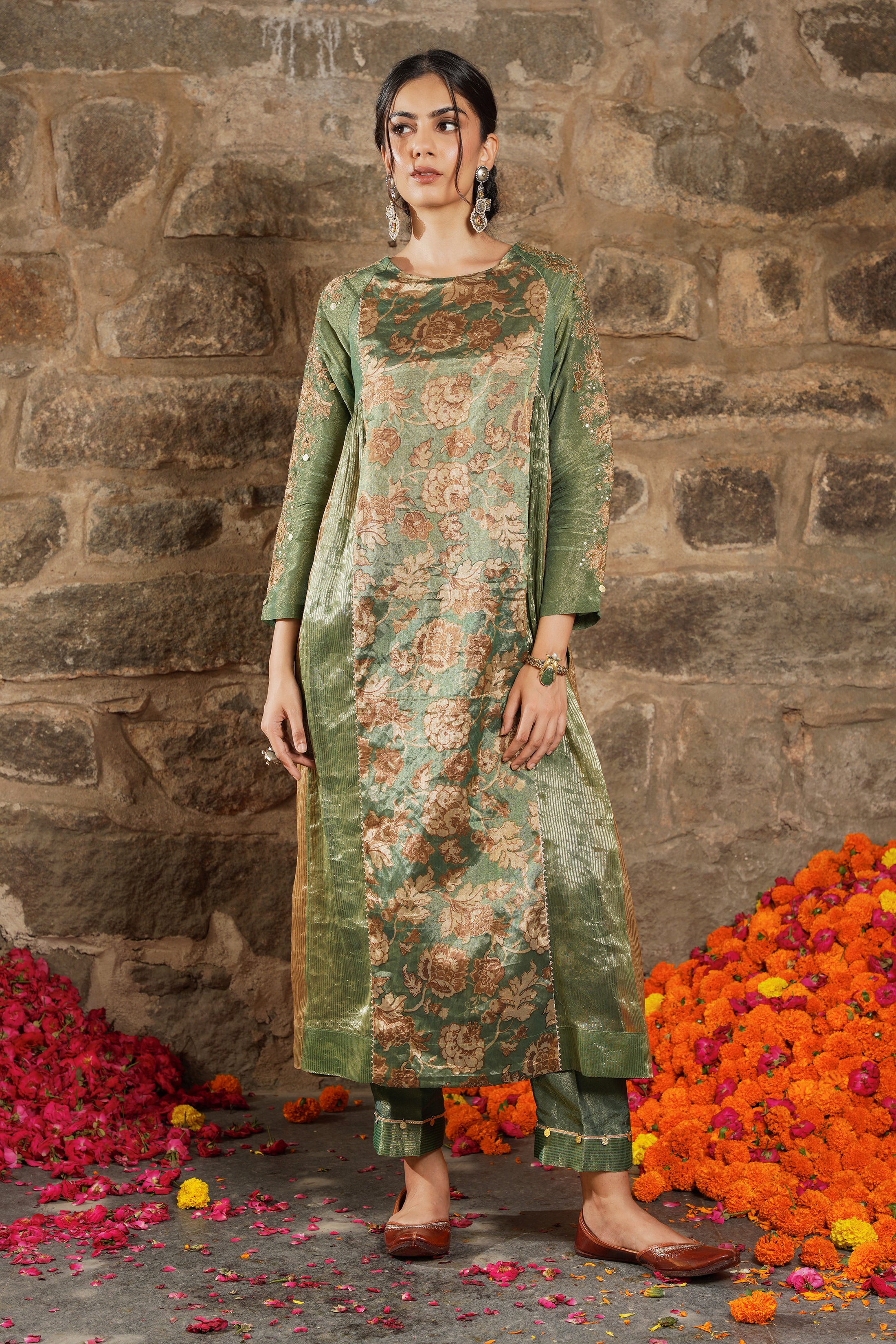 Tissue Silk Kurti Dupatta Set at Rs 9550/piece | Kurti Pant Set in Lucknow  | ID: 2852382921548