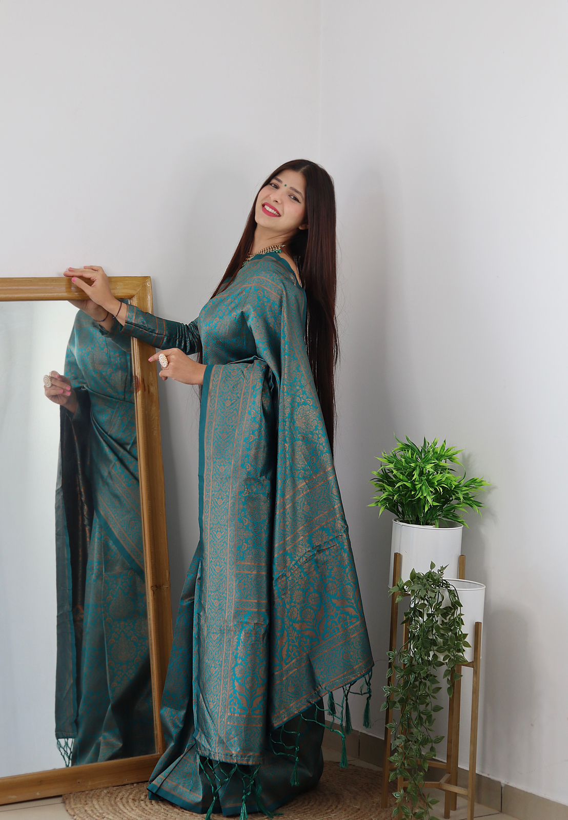 Engrossing Rama Soft Silk Saree With Girlish Blouse Piece