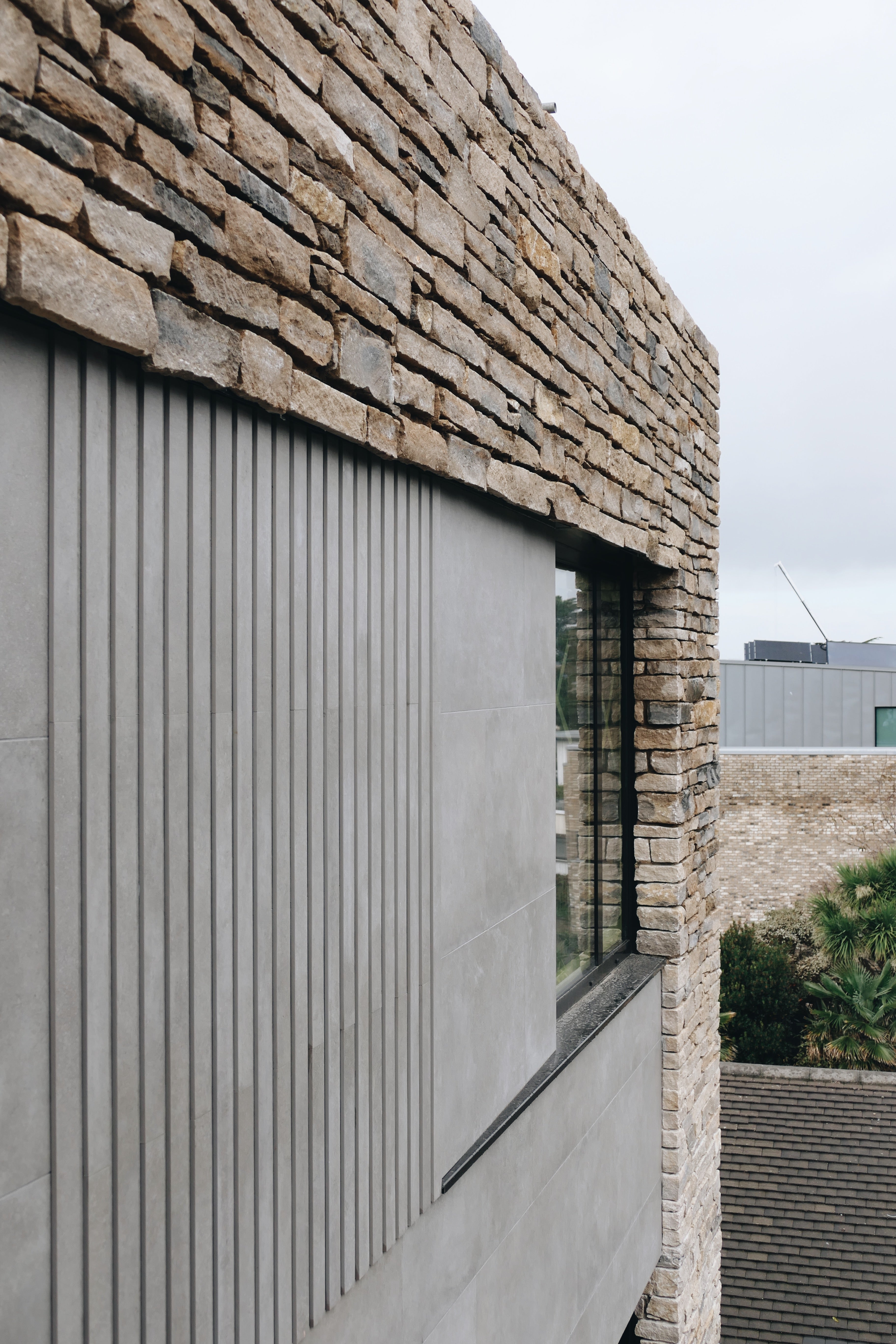 Dorset Lake external porcelain cladding