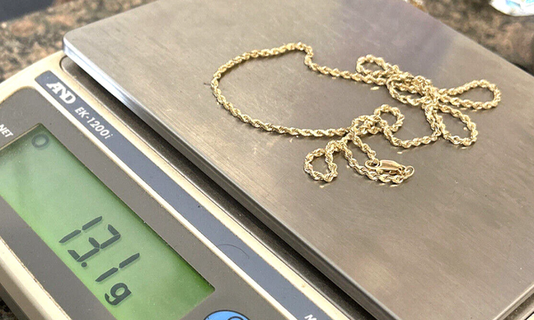 Average weight of a gold chain