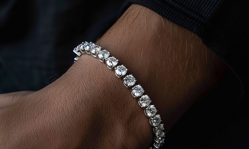 moissanite tennis bracelet overview