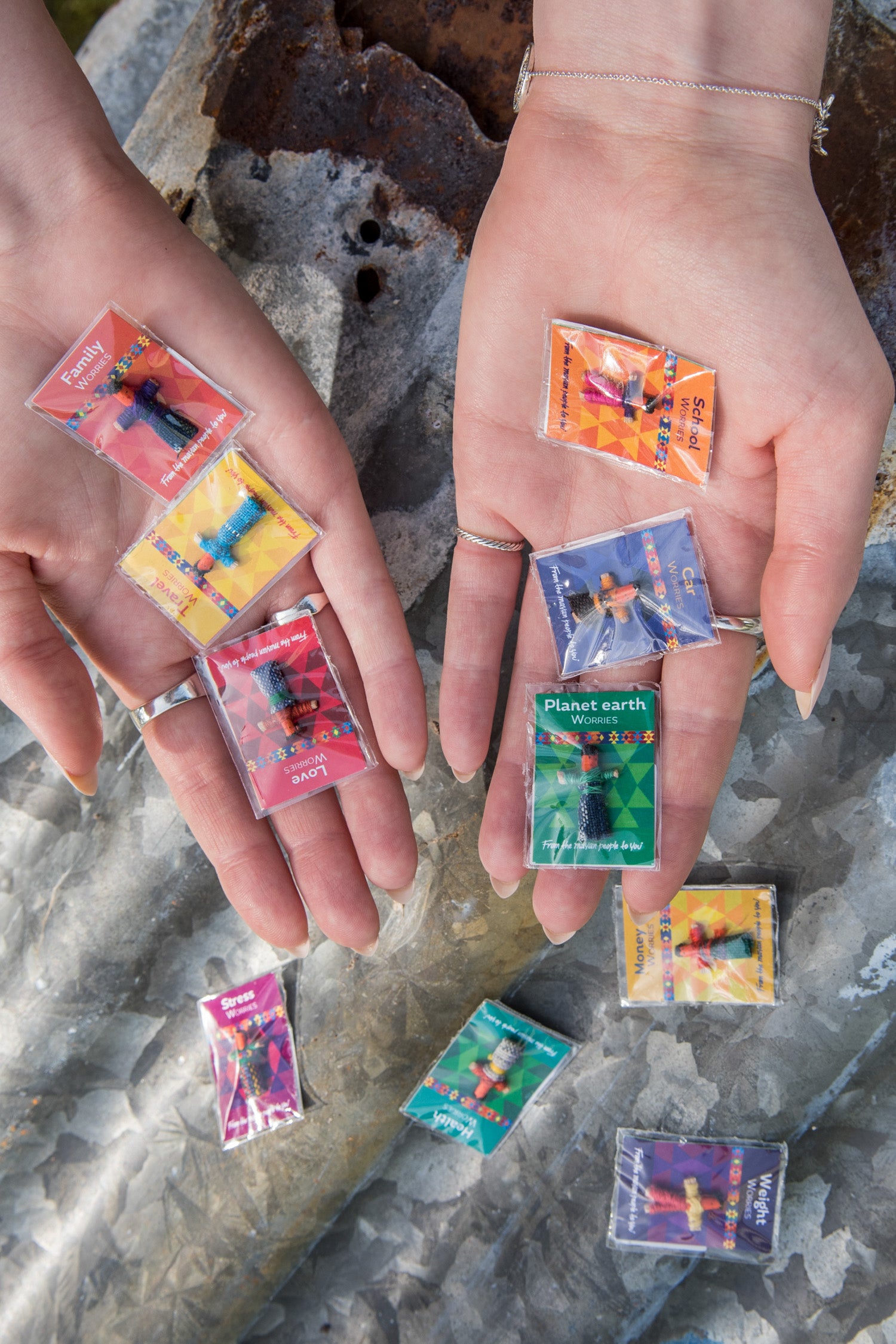 mini worry dolls