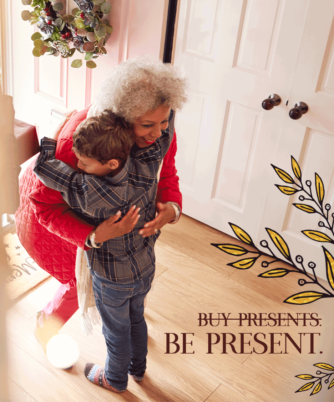 Ways to Stay Present This Holiday Season