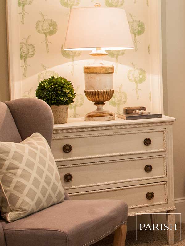 master-tables-lamp-pillow