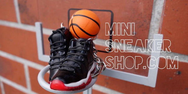 little jordan shoe keychain