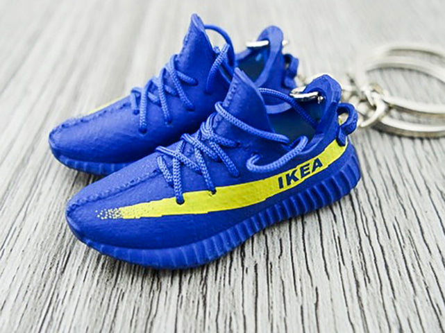 mini yeezys