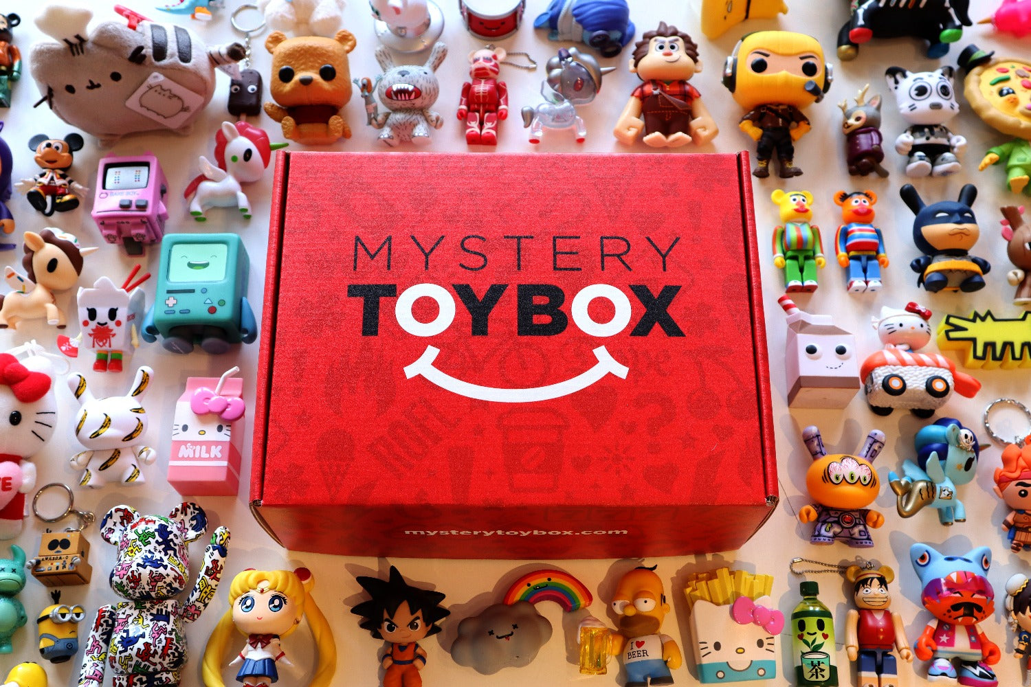 Mystery Monday - Unboxing Kawaii Sanrio TokiDoki Mystery Boxes 