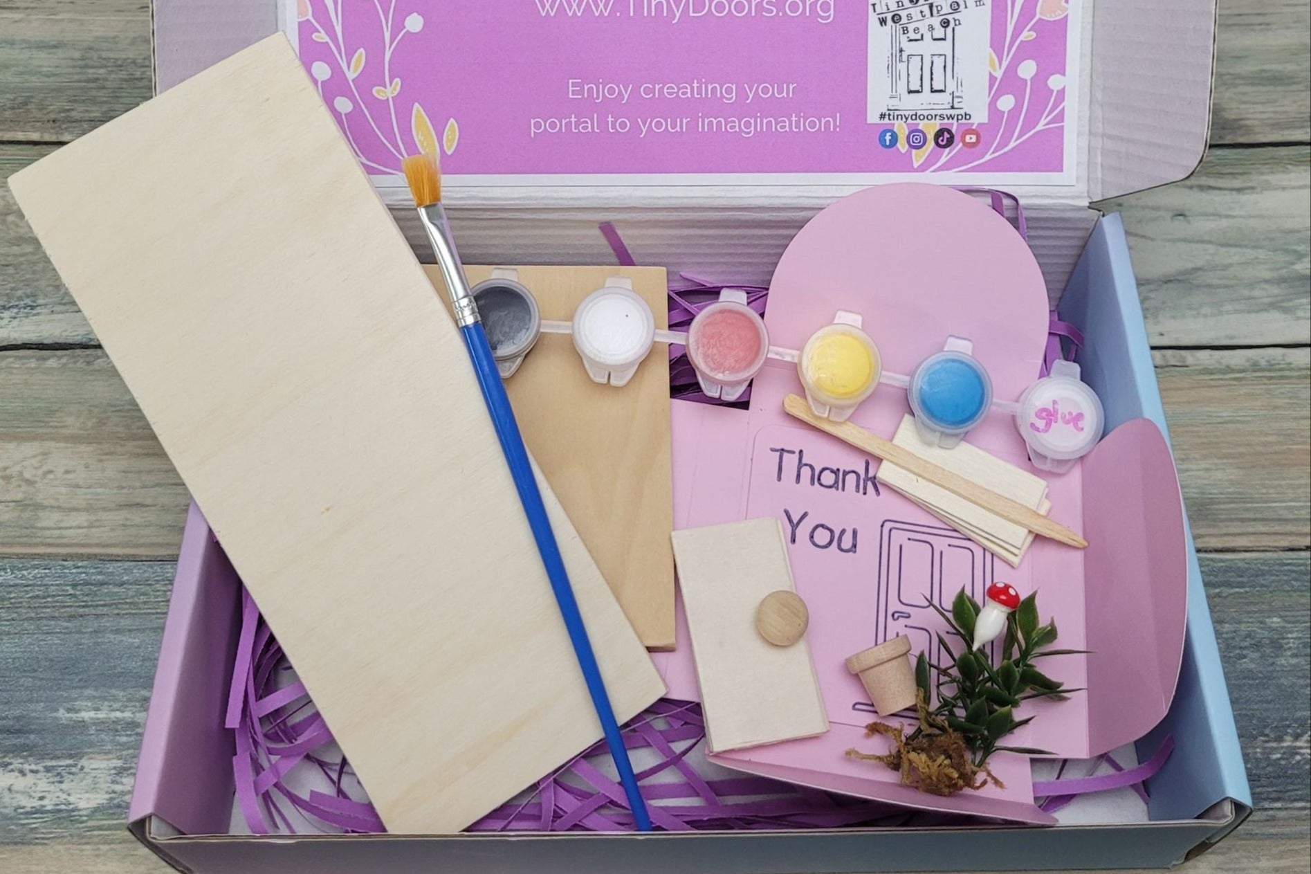 Doodle Dash MONTHLY Subscription Box-Shipped – 3 Craft Chicks