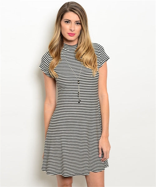 Black and White Stripped Ellie Dress – Zelle Boutique