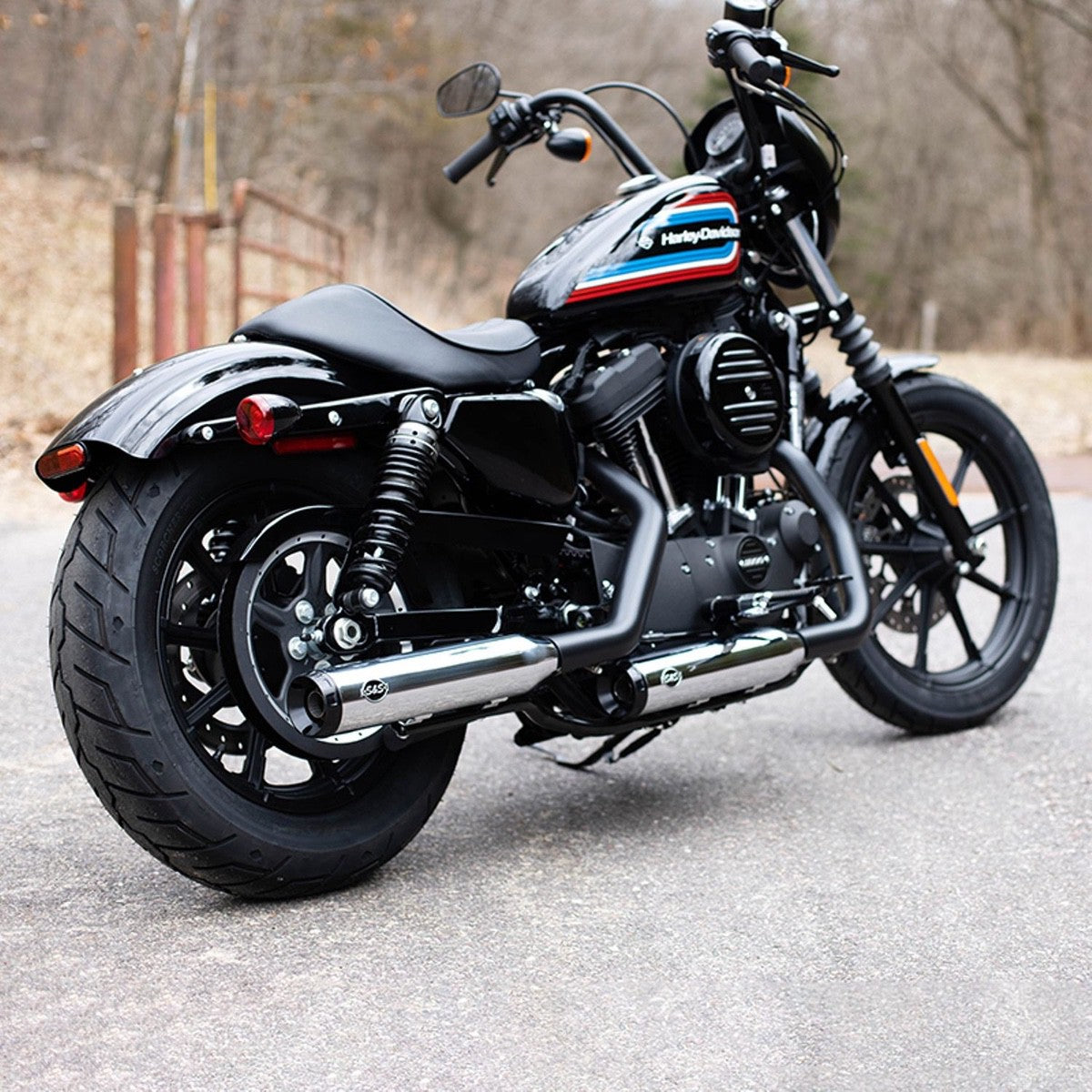 S&S exhaust system on Harley-Davidson Sportster