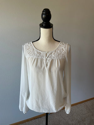 Maurices Sheer White Blouse (S) - BinxBerry Consignment