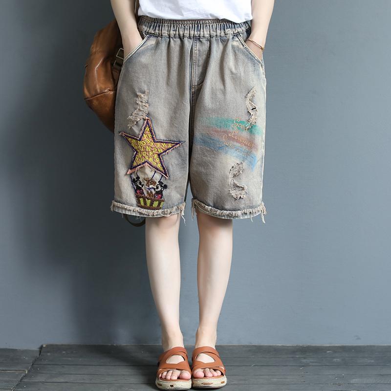 Literary Frayed Burr Star Patchwork Jeans