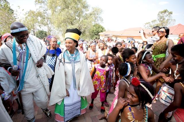 Robe de mariée traditionnelle sud-africaine-5