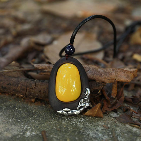 Collier d'épissage en forme de goutte d'eau en agate de bois