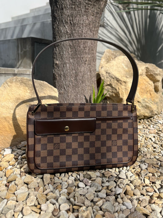 LOUIS VUITTON Viva Cite MM in Monogram Canvas 2004