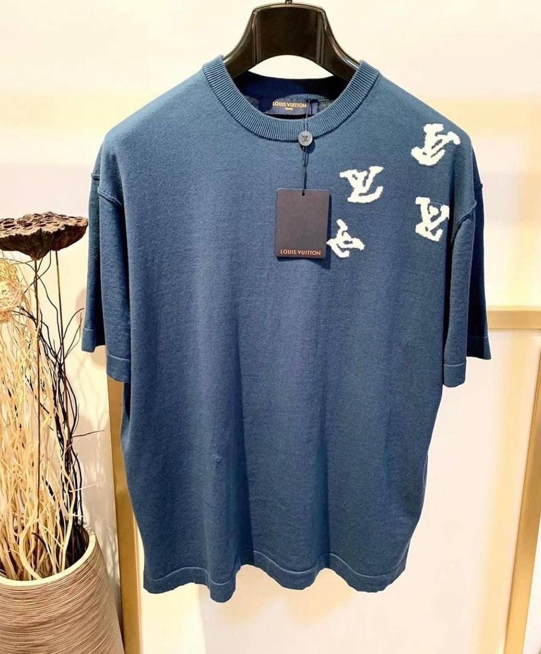 Cập nhật với hơn 54 về louis vuitton cloud tee mới nhất  cdgdbentreeduvn