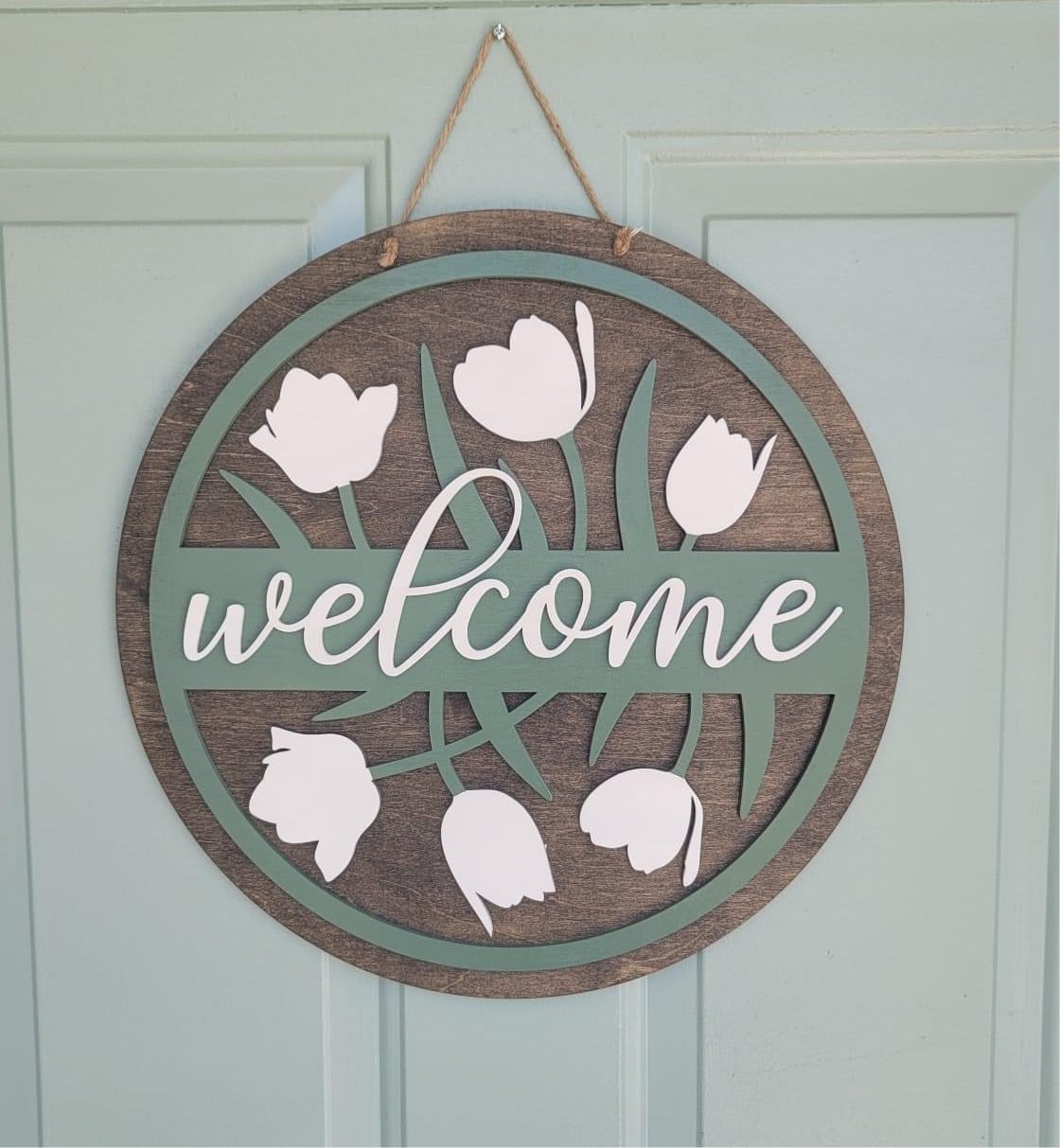 Tulips welcome round sign