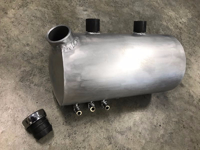 harley chopper oil tank